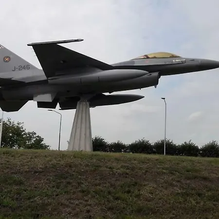 Gastenverblijf Volkel 別荘